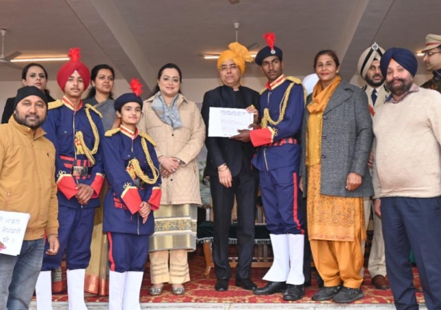 Arth Parkash : Latest Hindi News, News in Hindi