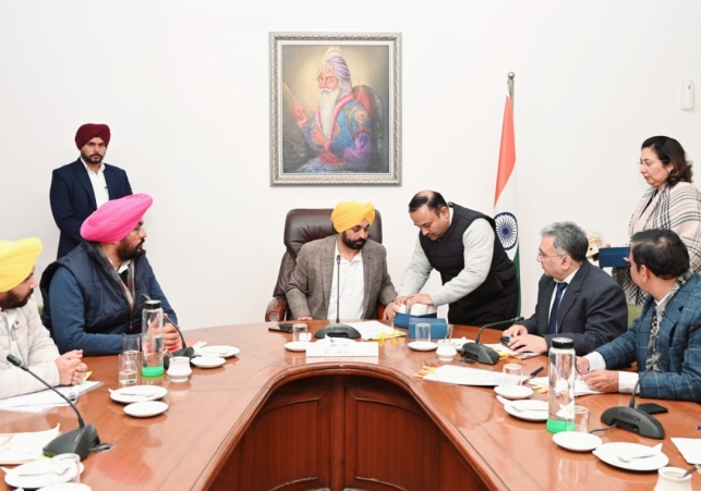 Arth Parkash : Latest Hindi News, News in Hindi
