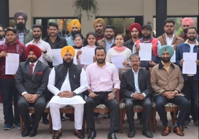 Arth Parkash : Latest Hindi News, News in Hindi