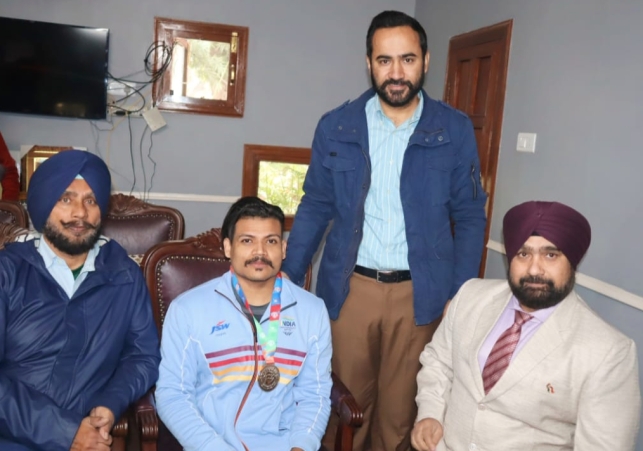 Arth Parkash : Latest Hindi News, News in Hindi