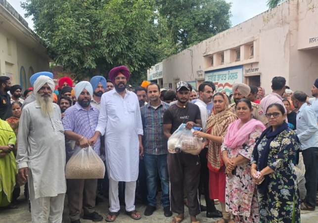 6 sept pn 6---dhaliwal ajnala flood (1)