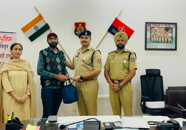 74108351-b8c5-4937-babc-f7e7ac5a63e2