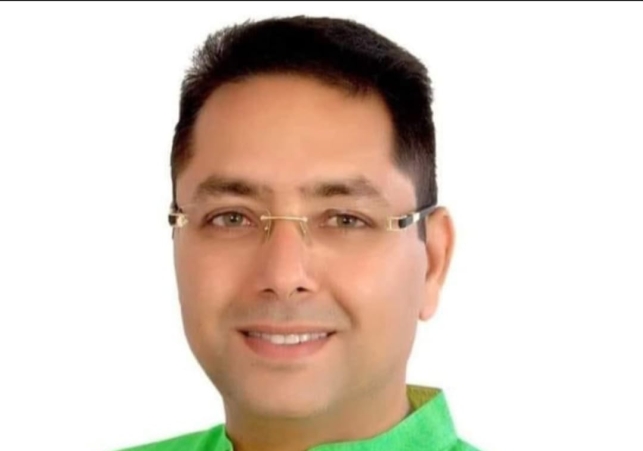 Pic-Cabinet Minister Mr