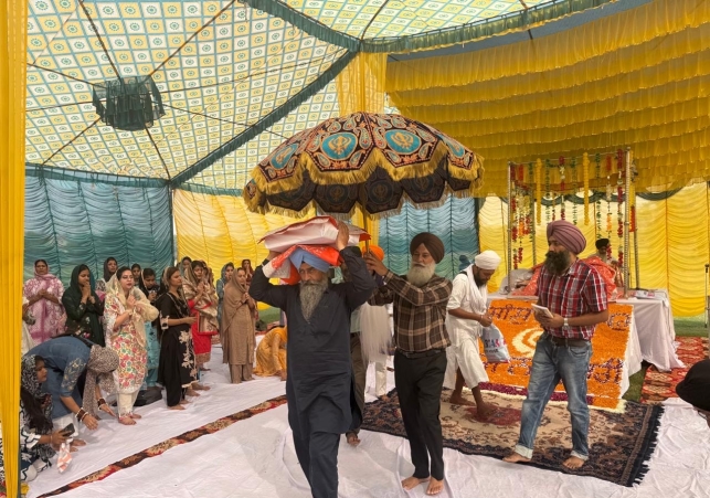 aa3dc54c-b1e4-4328-a08e-f2454b77e9df