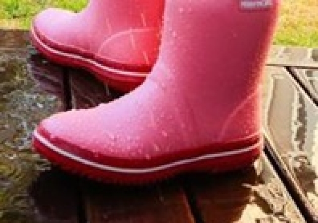 rubber shoes